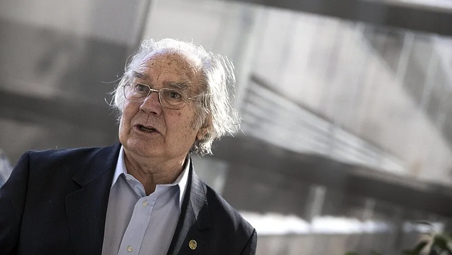 nobel_peace_laureate_51141075